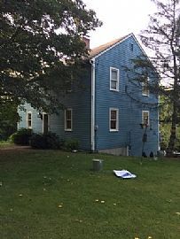 77 Rowell Rd E, Brentwood, NH 03833