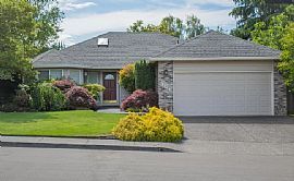 12483 Sw Morning Hill Dr, Tigard, OR 97223
