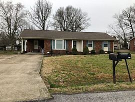 1515 Henry St, Murray, Ky 42071 Contact/me 4063445061