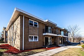 2 Bedroom at 15210-14 Chicago St Dolton, IL 60419
