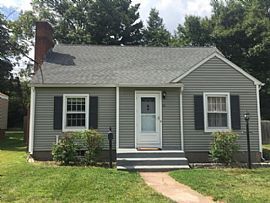 66 Ardmore Rd, Manchester, CT 06040