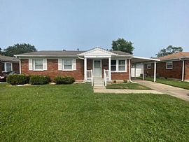 4111 Normie Ct, Louisville, KY 40229