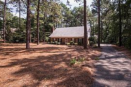 1123 Fort Bragg Rd, Southern Pines, NC 28387