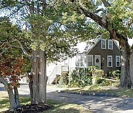 8 French St, Hingham, MA 02043