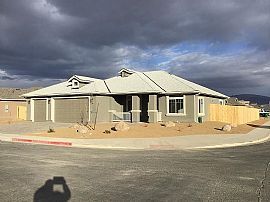2228 Windrow Dr, Fernley, NV 89408