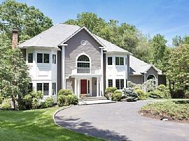 Magnificent 5 Bedroom House. 9 Spring Hill Ln E, Stamford, Ct 0