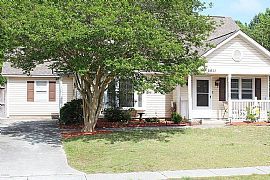 6611 Red Bay Ct, Wilmington, NC 28405