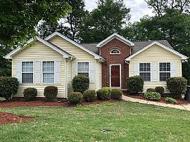 10 Mill Park Ct, Greenville, Sc 29611 Rent IS $600