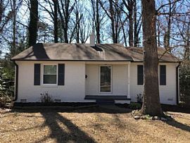 2348 Derby Dr, Raleigh, NC 27610