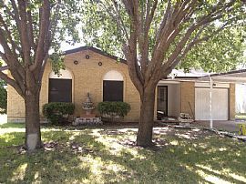 1337 Greenway Dr, Mesquite, TX 75149
