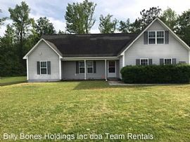122 Christy Dr, Beulaville, NC 28518