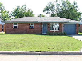 932 Barbour Ave, Norman, OK 73069