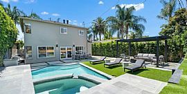 Stunning House For Rent. 825 Huntley Dr, West Hollywood, Ca 900