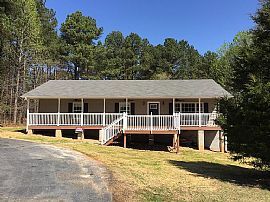35 Rolling Acres Rd, Youngsville, NC 27596