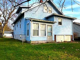 25 Kirk St, Canfield, OH 44406