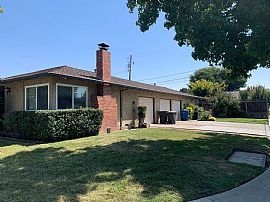790 Gale Dr, Campbell, CA 95008
