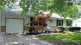 3605 S Brentwood Ave, Independence, MO 64055