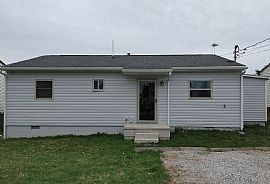 2304 Gihon Rd, Parkersburg, Wv 26101 . House Available For Rent