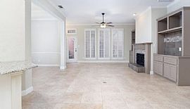 Gorgeous and Spacious 4 Bedroom 2.5 Bath Home For Rent 
