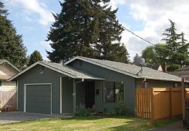69 S 22nd St, Saint Helens, OR 97051