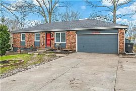 16609 E 31st St S, Independence, MO 64055