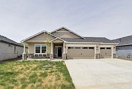 3 Beds 10470 W Thimbleberry Dr, Star, ID 83669