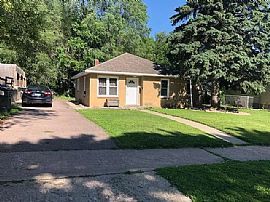 2310 S Euclid Ave, Sioux Falls, SD 57105