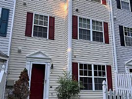 30 Amberstone Ct #30h, Annapolis, MD 21403
