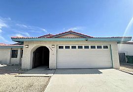 67765 Ovante Rd, Cathedral City, CA 92234