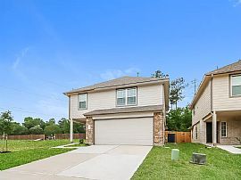301 Shelby Meadow Dr, Willis, TX 77378