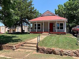 321 W Apache St, Purcell, OK 73080