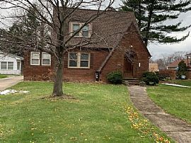 402 Root Rd, Lorain, OH 44052
