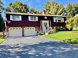 46 Kennedy Dr, Meriden, Ct 06450 . Available House