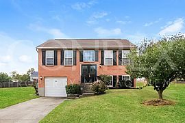10415 Berry Path Ct, Florence, KY 41042