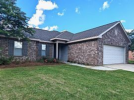 22 W Spruce, Sumrall, MS 39482