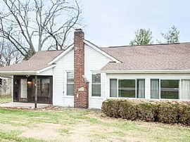 553 Old Buttermilk Pike, Crescent Springs, KY 41017