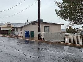 15 Valley View Ln, Boulder City, Nv 89005 . House For Rent