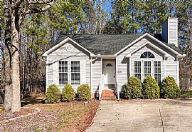 1000 Roundtable Ct, Knightdale, NC 27545