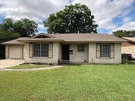 5043 Hershey Dr, San Antonio, Tx 78220  Beautiful Home For Rent