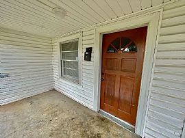 416 S Houston St, Athens, Al 35611 Available For Rent