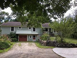 78 Molyneaux Rd, Camden, Me 04843  Stunning House For Rent