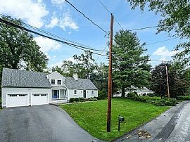 4 Granison Rd, Weston, Ma 02493  House For Rent