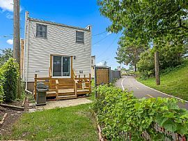 Lovely House For Rent 38 Niagara St, Tonawanda, NY 14150