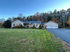 742 Coolidge Highway, Guilford, Vt 05301  House For Rent