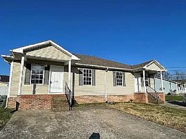 922 Lc Ave, Hopkinsville, KY 42240