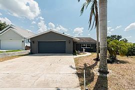 12519 River Rd, Fort Myers, FL 33905