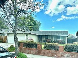 107 Hayes Ave, San Jose, Ca 95123  Available House For Rent