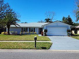 702 Alhambra Ave, Altamonte Springs, Fl 32714  Available House