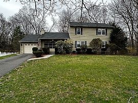 391 Chestnut Hill Ave, Waterbury, Ct 06704  House For Rent