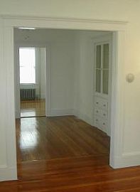 Recently renovated apt available May 1st